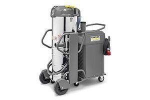 Industrial vacuum cleaners